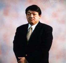 画像: 音楽監督 加養浩幸先生